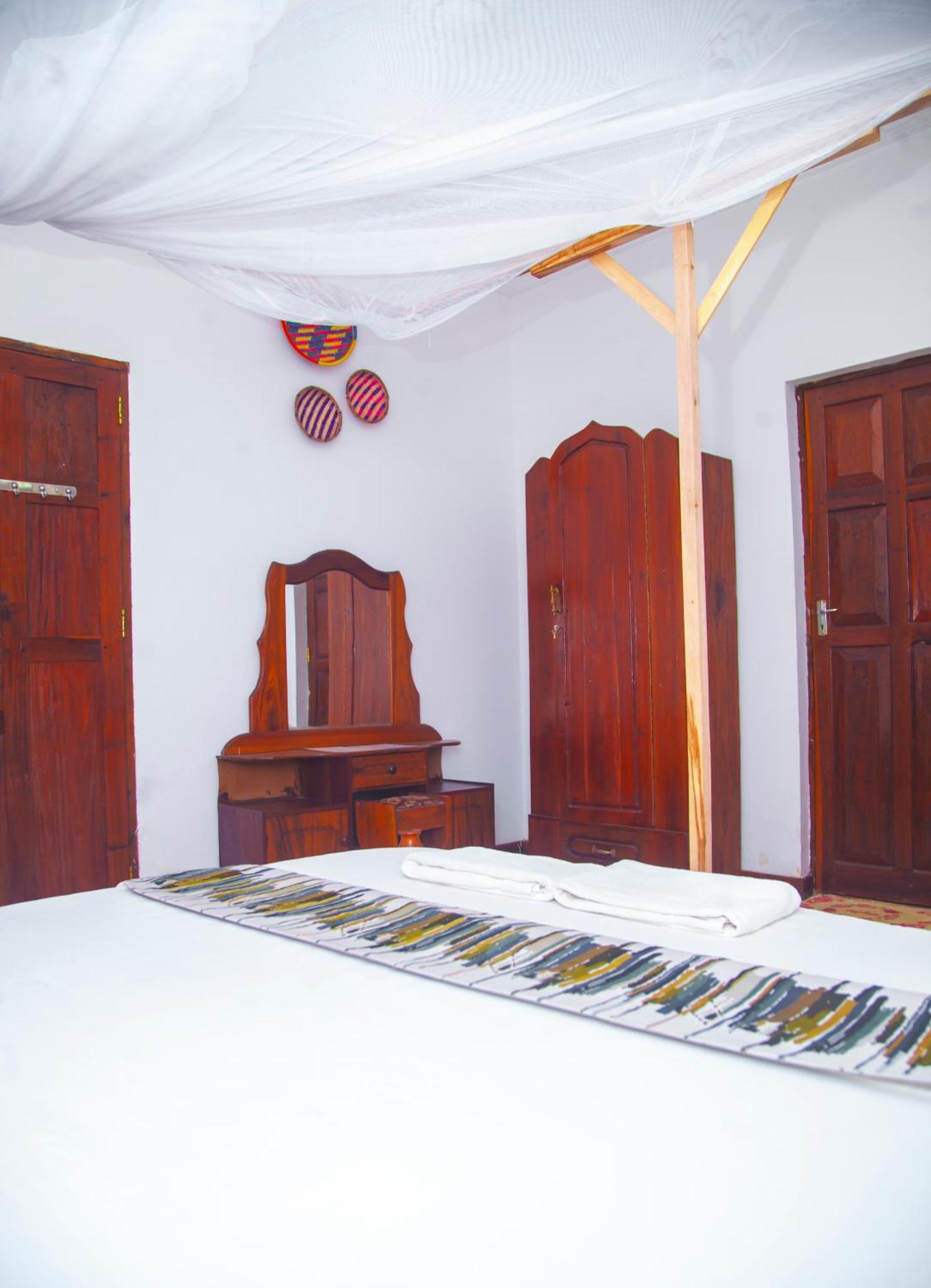 Sulkhan Serviced Apartment Chukwani Exterior photo